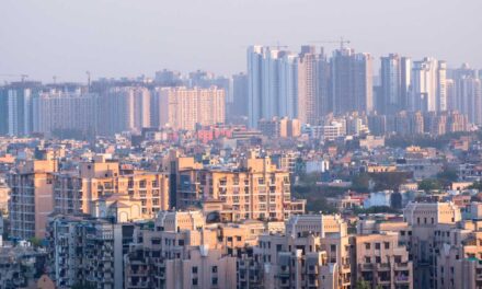 Why to Invest in Real Estate in Delhi