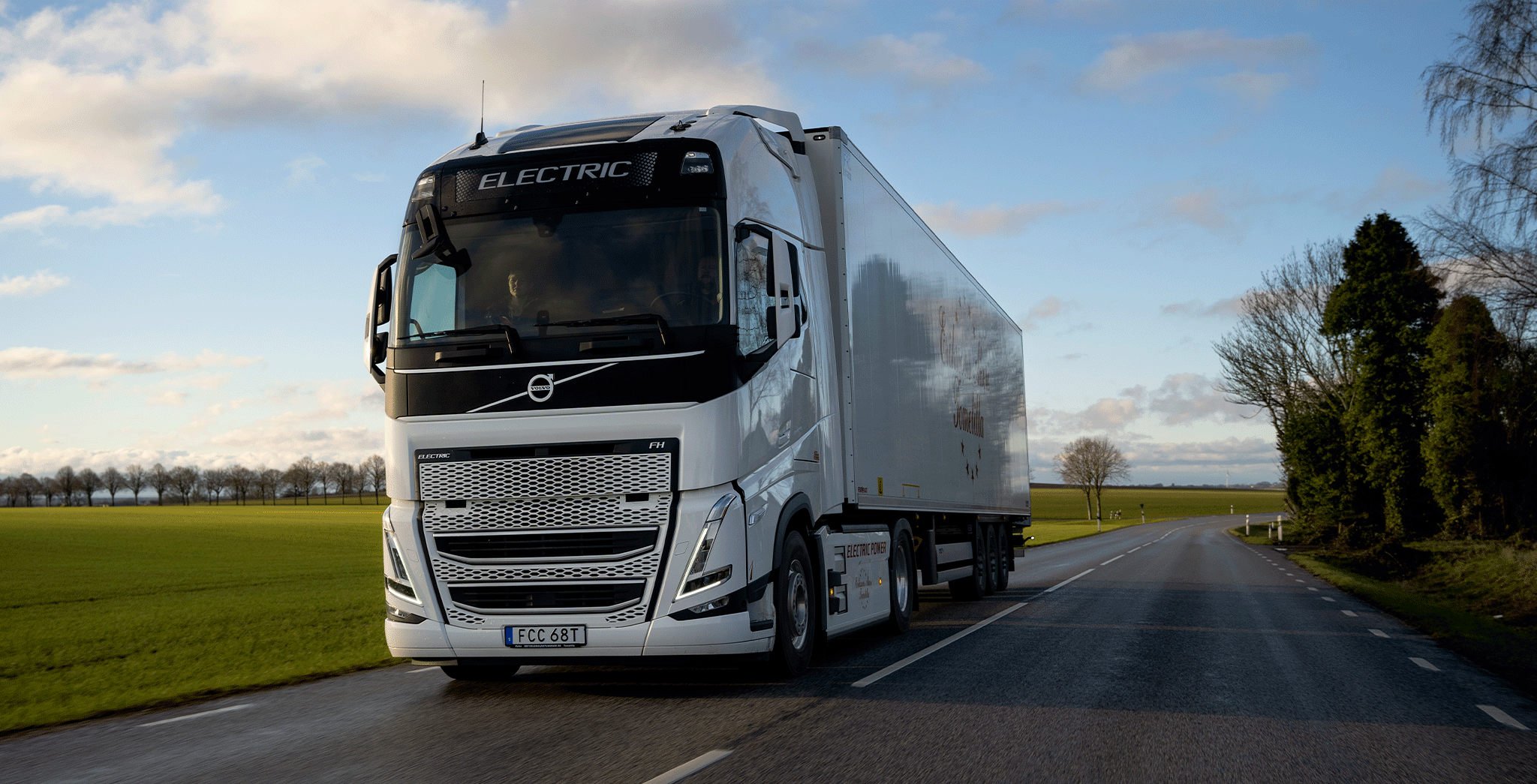 How Can Dealers Assist Fleets Investing in Electric Trucks