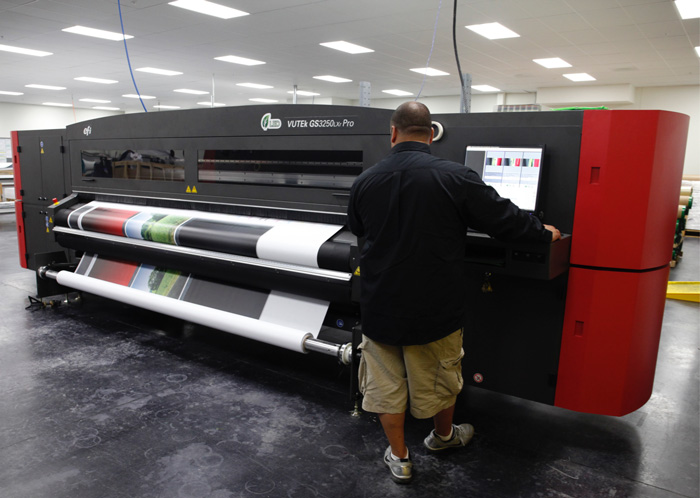 Giant Printing: Making a Bigger Impact in Visual Communication